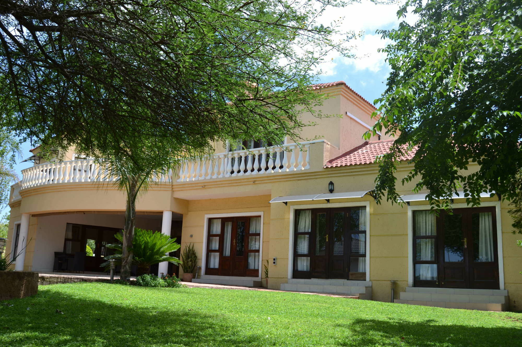 The Capital Guest House Gaborone Exterior foto